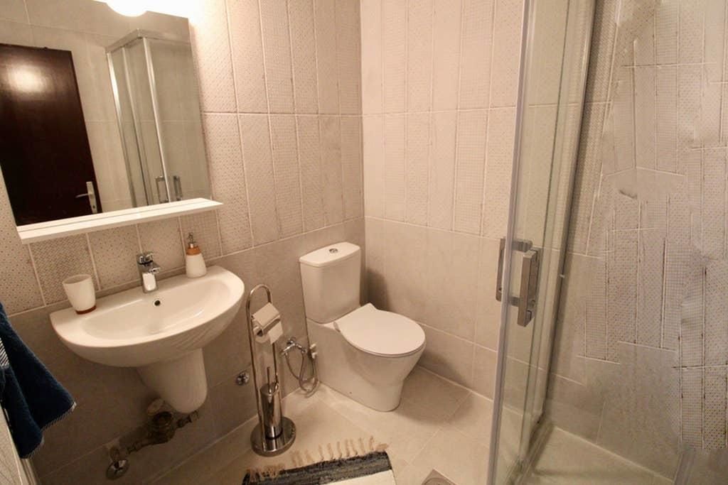 Апартаменты 1bd Waterfront Stoliv Apt w/ Bay & Perast Views Котор-16