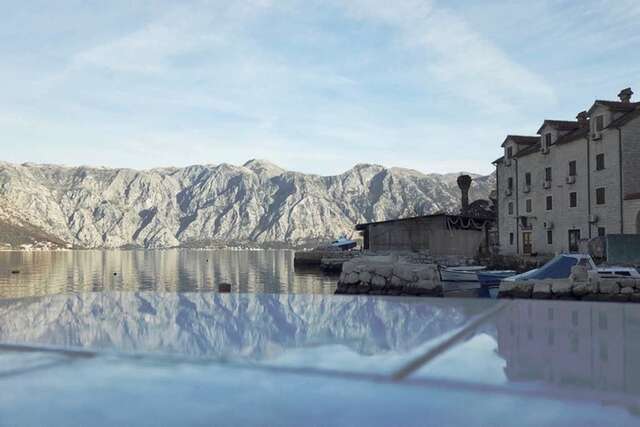 Апартаменты 1bd Waterfront Stoliv Apt w/ Bay & Perast Views Котор-23