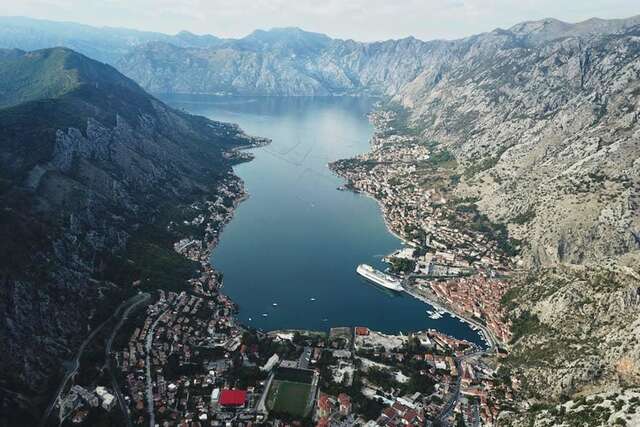 Апартаменты 1bd Waterfront Stoliv Apt w/ Bay & Perast Views Котор-25