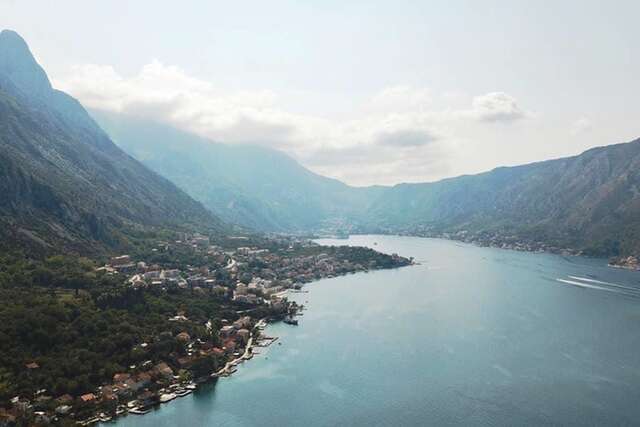 Апартаменты 1bd Waterfront Stoliv Apt w/ Bay & Perast Views Котор-40
