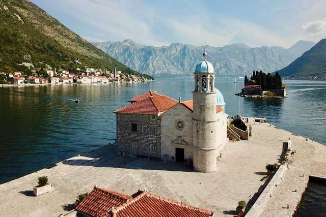 Апартаменты 1bd Waterfront Stoliv Apt w/ Bay & Perast Views Котор-44