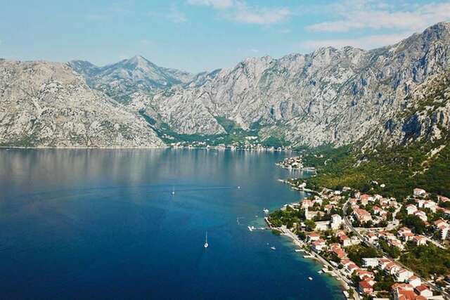 Апартаменты 1bd Waterfront Stoliv Apt w/ Bay & Perast Views Котор-46